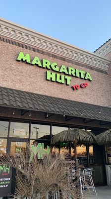 Margarita Hut To Go by null