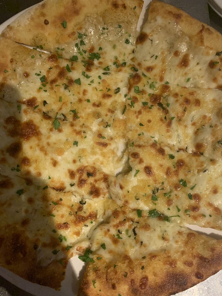 Order Garlic Cheese Bread food online from Sammy's Woodfired Pizza & Grill store, La Jolla on bringmethat.com