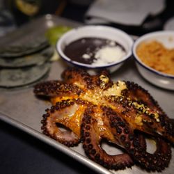 Loreto - Grilled whole octopus for sharing