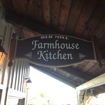 Farmhouse Kitchen - Herbs & Spices Near Me - Pigeon Forge, Tennessee