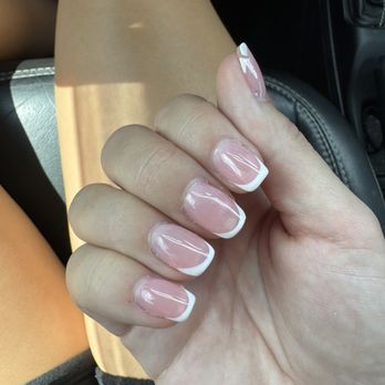 Lumia Nails Bar - Nail Salons Near Me - Chicago, Illinois Lumia Nails Bar - Nail Salons Near Me - Chicago, Illinois