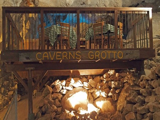 Grand Canyon Caverns Grill by null