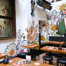 Mahzen Restaurant