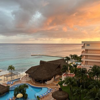El Cozumeleño Beach Resort - Hotels Near Me - Coxumel, ROO El Cozumeleño Beach Resort - Hotels Near Me - Coxumel, ROO