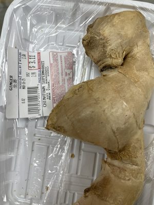 Chinatown Supermarket of Manhattan 新中華超市 by null