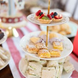 The Vintage Tea & Cake Co