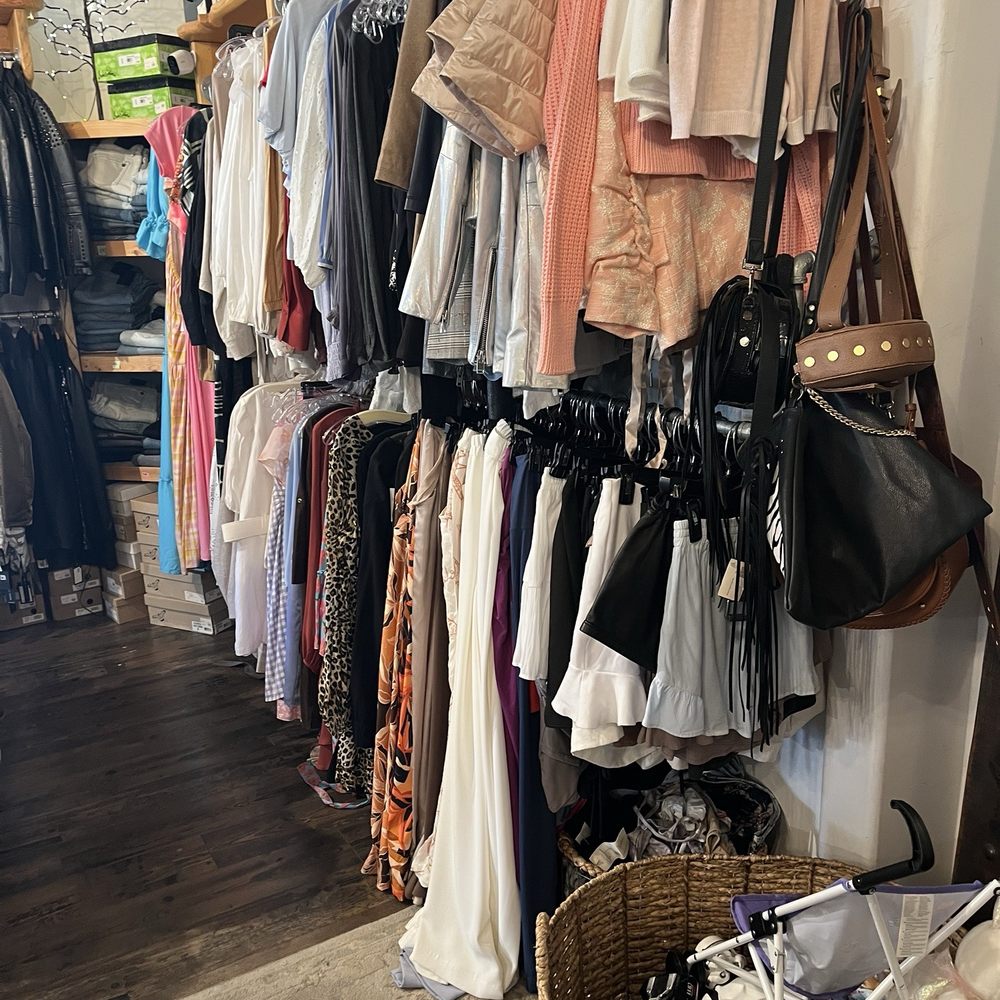 Camellia Boutique Solana Beach, CA - Last Updated January 2026 - Yelp