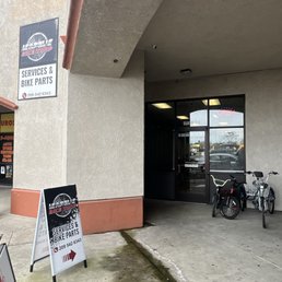 Exterior photo of Isabel’s Bike Shop - Modesto, California Exterior photo of Isabel’s Bike Shop - Modesto, California