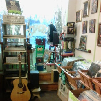 Sound Shack Beacon - Vintage equipment - Vinyl Records Near Me - Newburgh, New York