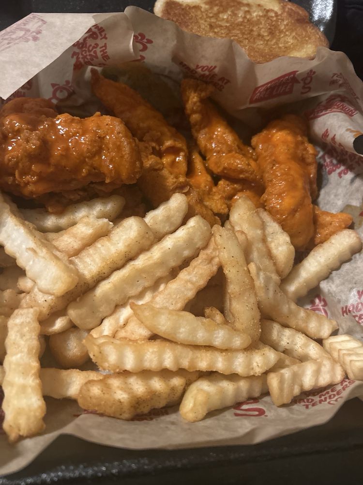 Food from Huey Magoo's Chicken Tenders