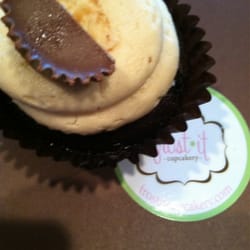 Frost It Cakery