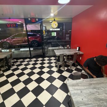 Smash N Bite - Burgers Near Me - Sherman Oaks, California Smash N Bite - Burgers Near Me - Sherman Oaks, California