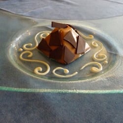 Ar-Vro - La douceur au chocolat Caraïbes 66% de Valrhona et son cœur de vanille Bourbon