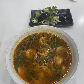 Papasan's Vietnamese Cuisine - Spicy shrimp Pho - Vietnamese Near Me - St. Cloud, Florida Papasan's Vietnamese Cuisine - Spicy shrimp Pho - Vietnamese Near Me - St. Cloud, Florida