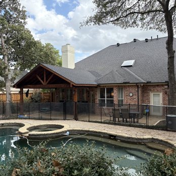 Flores Fencing - Fences & Gates Near Me - Corinth, Texas