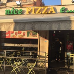 Nice Pizza e.... - Neighborhood pizza joint by my house..Nice pizza! Rome Italy