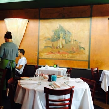 Serafina - Charming interior of serafina - Italian Near Me - Seattle, Washington Serafina - Charming interior of serafina - Italian Near Me - Seattle, Washington