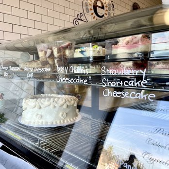 Endulza Bake Shop - Dessert options - Bakeries Near Me - Glendora, California Endulza Bake Shop - Dessert options - Bakeries Near Me - Glendora, California