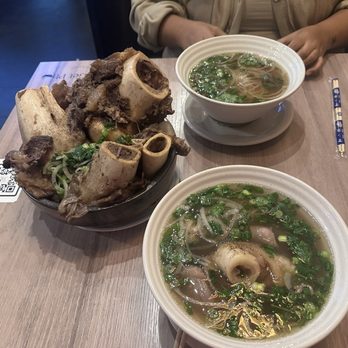 Let's Get Pho - Bone marrow and collagen pho - Vietnamese Near Me - Henderson, Nevada Let's Get Pho - Bone marrow and collagen pho - Vietnamese Near Me - Henderson, Nevada