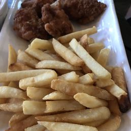 Chicken finger and fries Chicken finger and fries
