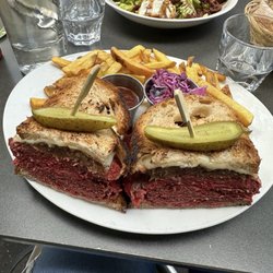 Schwartz's Deli - Reuben