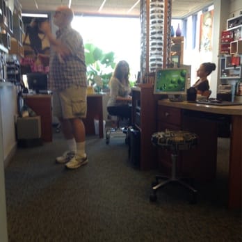 AccuVision Optical - Optometrists Near Me - Dunedin, Florida