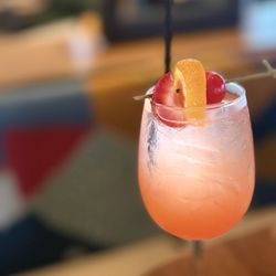 Bar Italia - Peach sangria