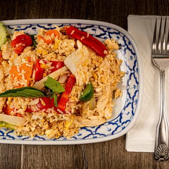 Der Krung - Basil Fried Rice - Thai Near Me - New York, New York Der Krung - Basil Fried Rice - Thai Near Me - New York, New York