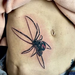 One Way Tattoo - Super clean and realistic spider!