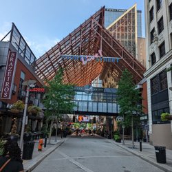 Fourth Street Live!