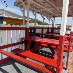 Toni's Ice Cream - Colorful seating