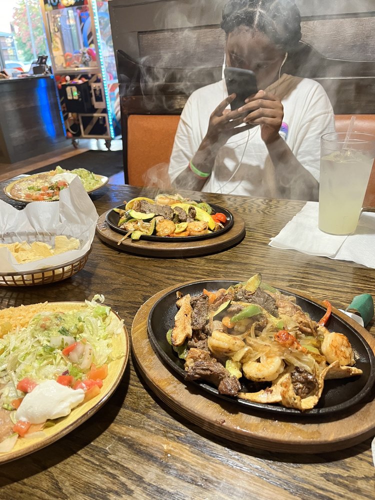 LA BAMBA MEXICAN BAR & GRILL Updated November 2024 32 Photos & 106