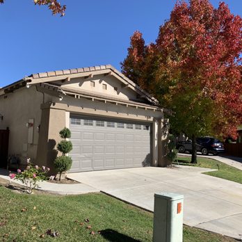 Moreno's Painting - Trim repainted full front of house - Painters Near Me Moreno's Painting - Trim repainted full front of house - Painters Near Me