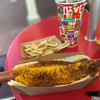 Casey's Corner - Foot long chili dog - Hot Dogs Near Me - Orlando, Florida