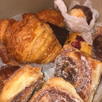 Butternut Bakehouse - Crossaint, morning buns - Coffee & Tea Near Me - Arlington, Massachusetts