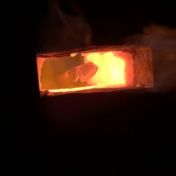 Desert Metal Craft - Heat treatment in our Bladesmithing 100 class