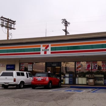 7-Eleven - two cars parked in front of a 7 - eleven - Convenience Stores Near Me - Los Angeles, California 7-Eleven - two cars parked in front of a 7 - eleven - Convenience Stores Near Me - Los Angeles, California