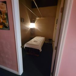 Crystal Massage