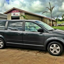 Discount Hawaii Car Rental - Avis Minivan booked through Discount Hawaii Car rental