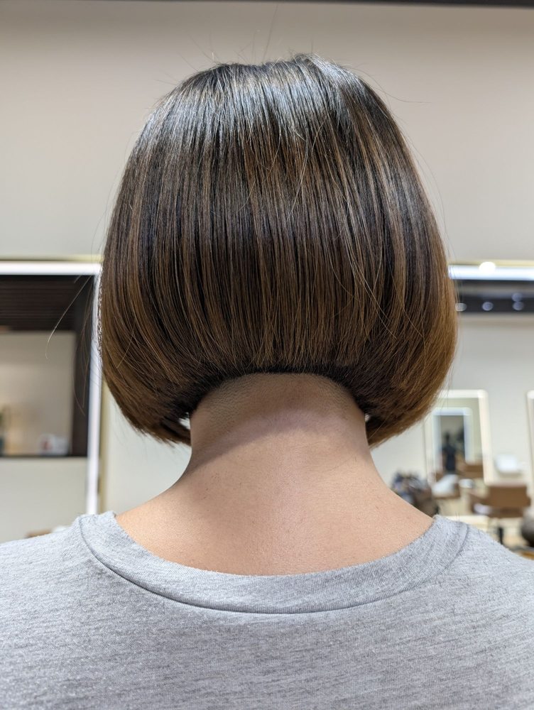 Atelier Hair Salon Logo