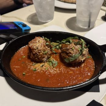 Pomo - Scottsdale - Meatballs - Pizza Near Me - Scottsdale, Arizona Pomo - Scottsdale - Meatballs - Pizza Near Me - Scottsdale, Arizona