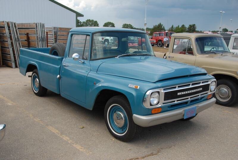 ROLAND’S CUSTOM PAINT & AUTO BODY Updated September 2024 2915 W