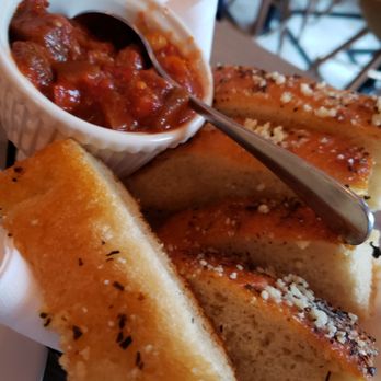 Il Massimo - The missing in action bread I asked for... It was okay. - Italian Near Me - Dedham, Massachusetts