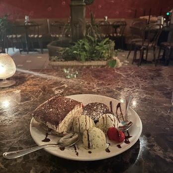 Pizzette - Tiramisu, lava cake & basil ice cream - Pizza Near Me - Brooklyn, New York Pizzette - Tiramisu, lava cake & basil ice cream - Pizza Near Me - Brooklyn, New York
