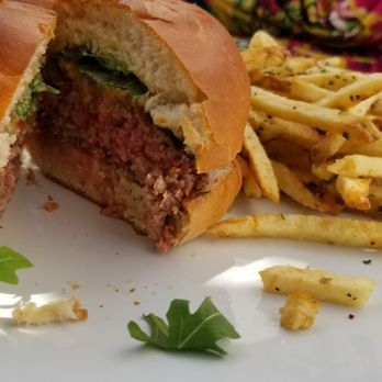 Marinade On Main - Signature Burger cooked perfectly, medium - American Near Me - Ramona, California Marinade On Main - Signature Burger cooked perfectly, medium - American Near Me - Ramona, California