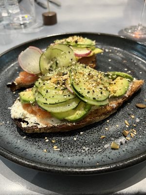 The Lakehouse by null