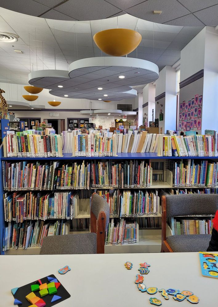 CANTON PUBLIC LIBRARY Updated May 2024 37 Photos 40 Dyer Ave