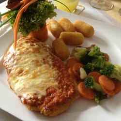 La Terrazza - Schnitzel bolognese