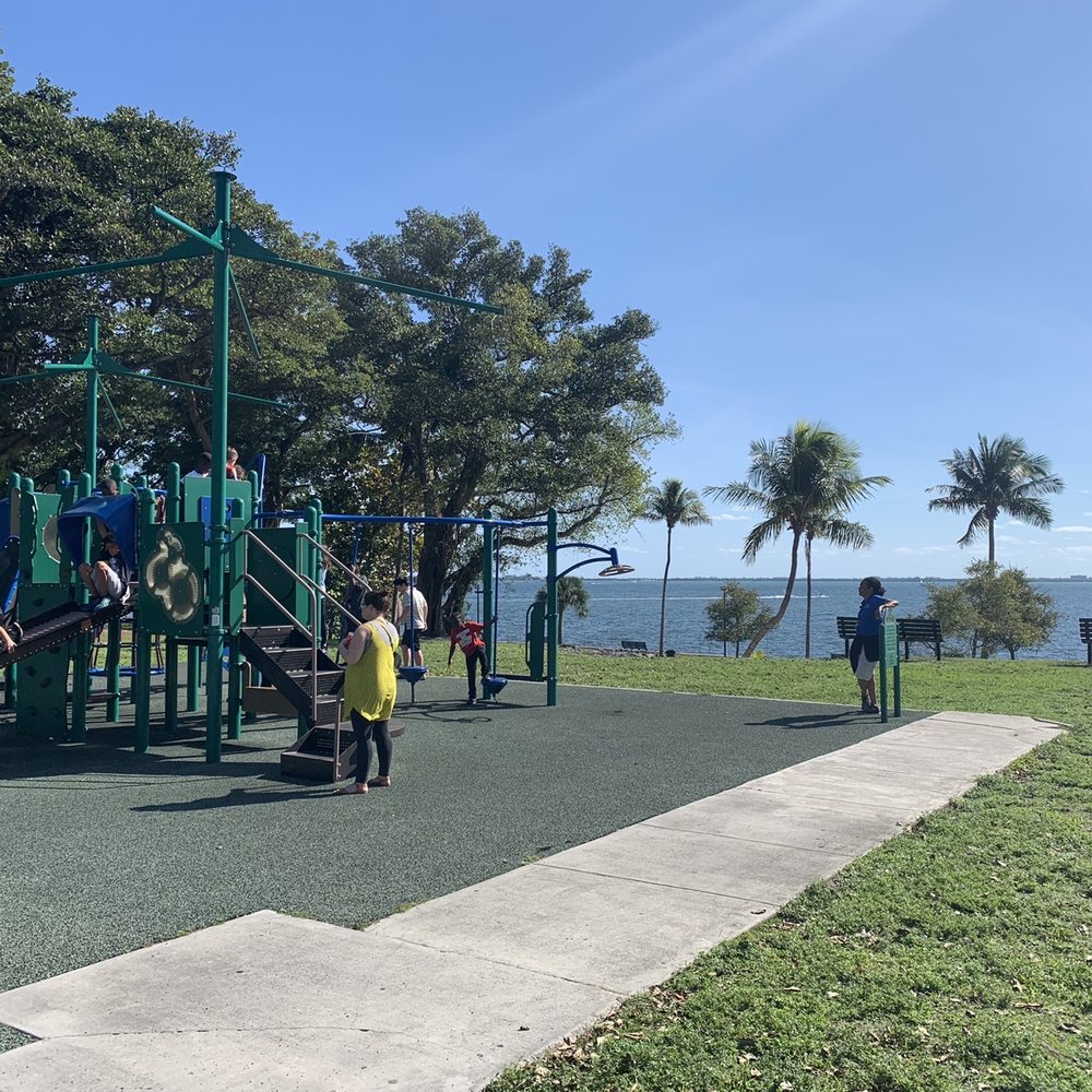 Alice C. Wainwright Park - Playground - Parks Near Me - Miami, Florida