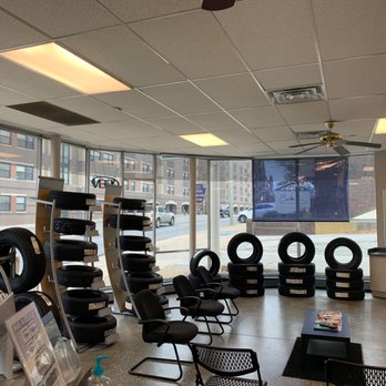 Mavis Discount Tire - Waiting area - Tires Near Me - Bala Cynwyd, Pennsylvania Mavis Discount Tire - Waiting area - Tires Near Me - Bala Cynwyd, Pennsylvania